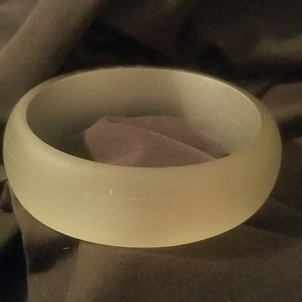Frosted Grey Lucite Rhinestone Bangle - Picture 6 of 6